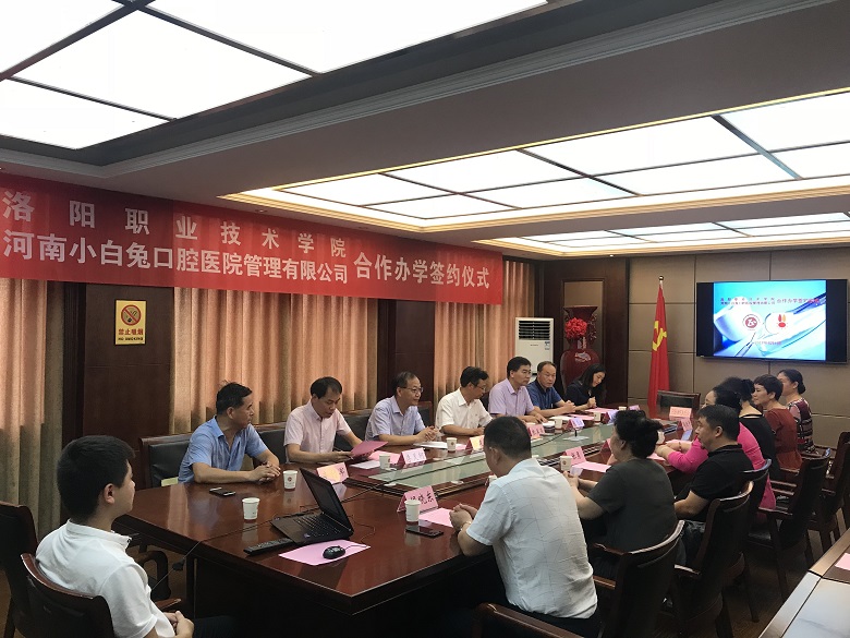 5d45554bd215f.jpg 5d45554bd215f.jpg